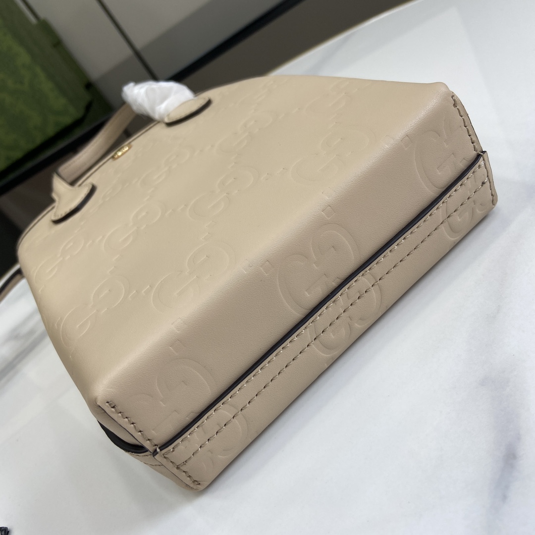 Gucci GG Super Mini Bag With Strap - DesignerGu