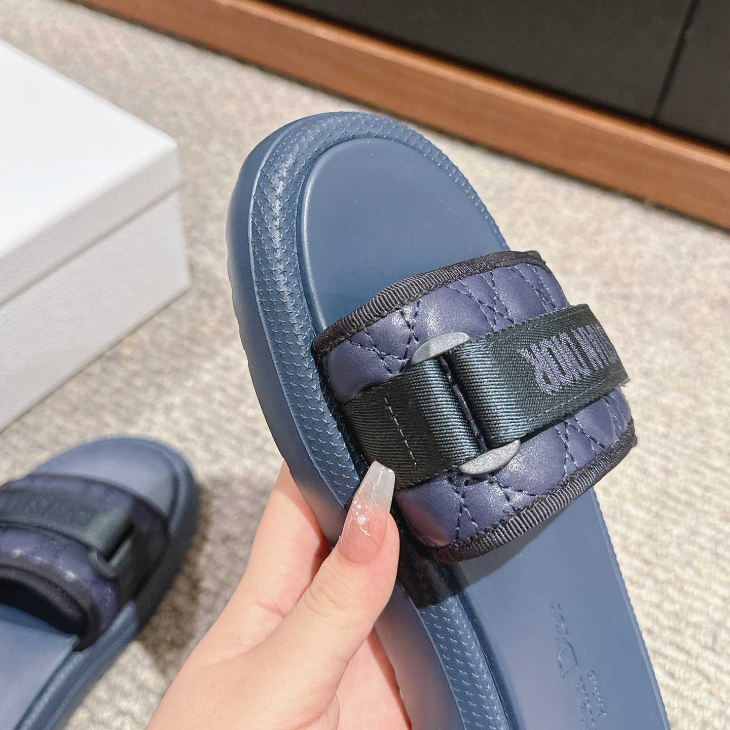 Dior Dioriviera Dio(r)evolution Slide - DesignerGu