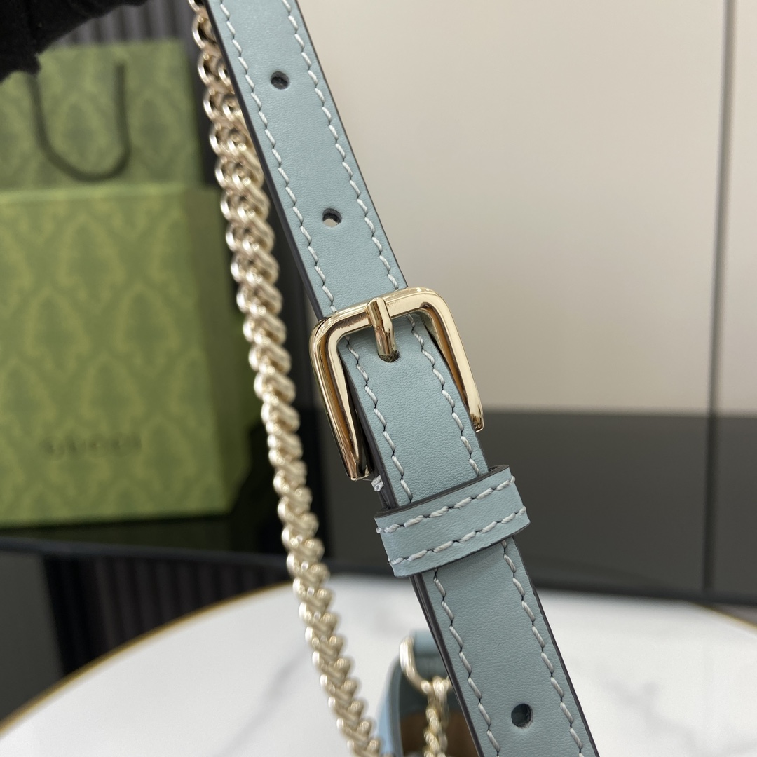 Gucci Padlock Small Shoulder Bag - DesignerGu