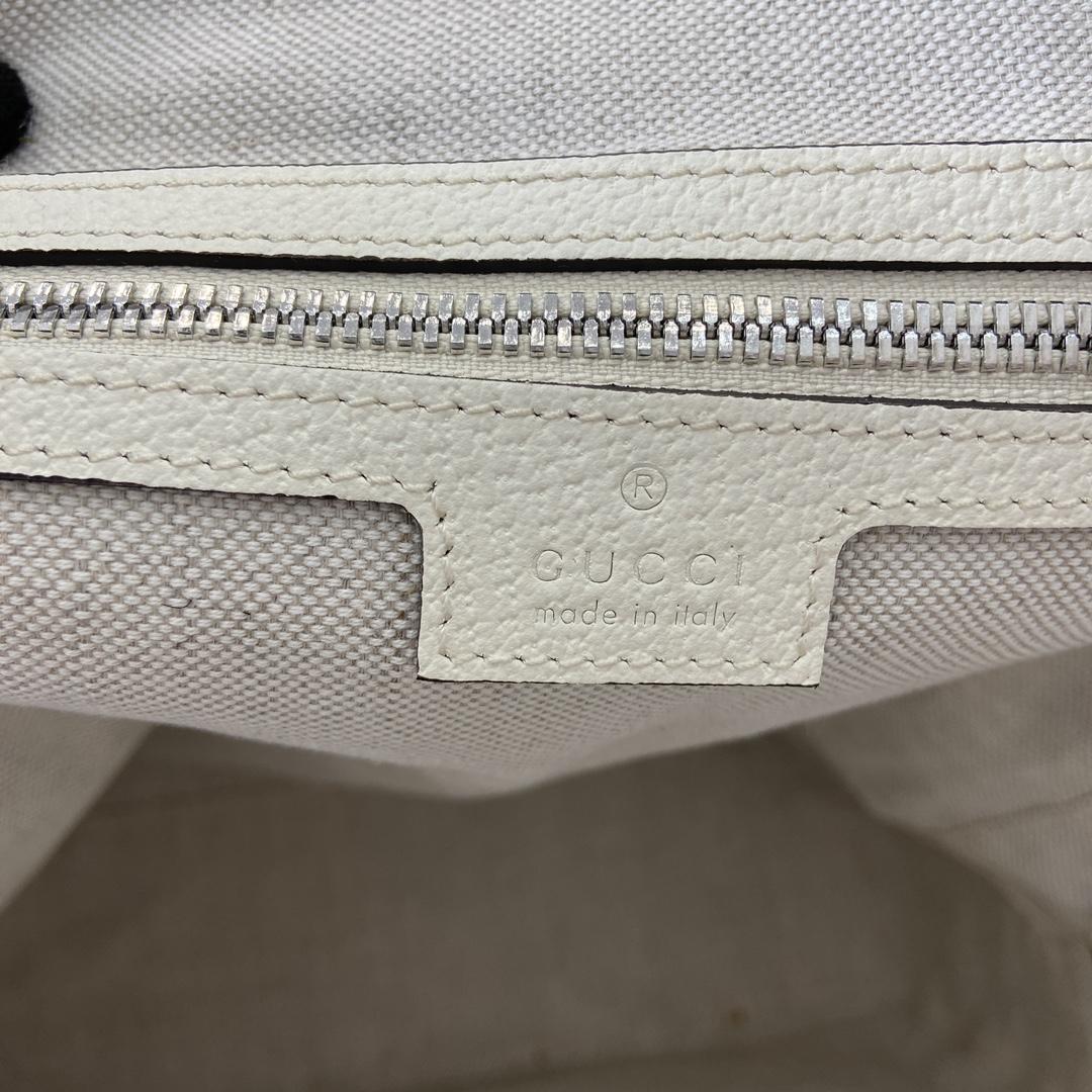 Gucci Medium GG Backpack With Tag - DesignerGu