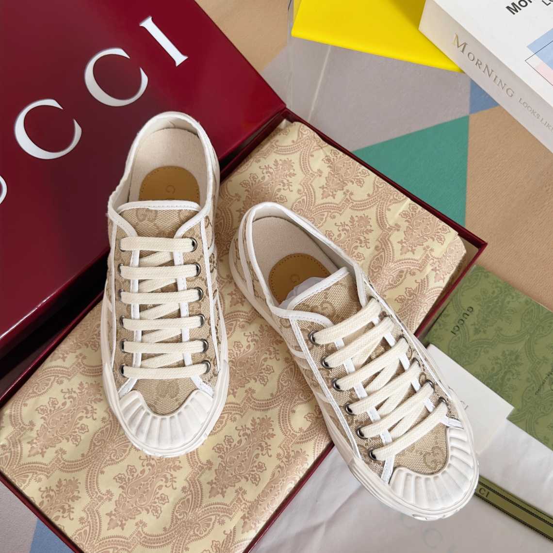 Gucci GG Sneaker  - DesignerGu