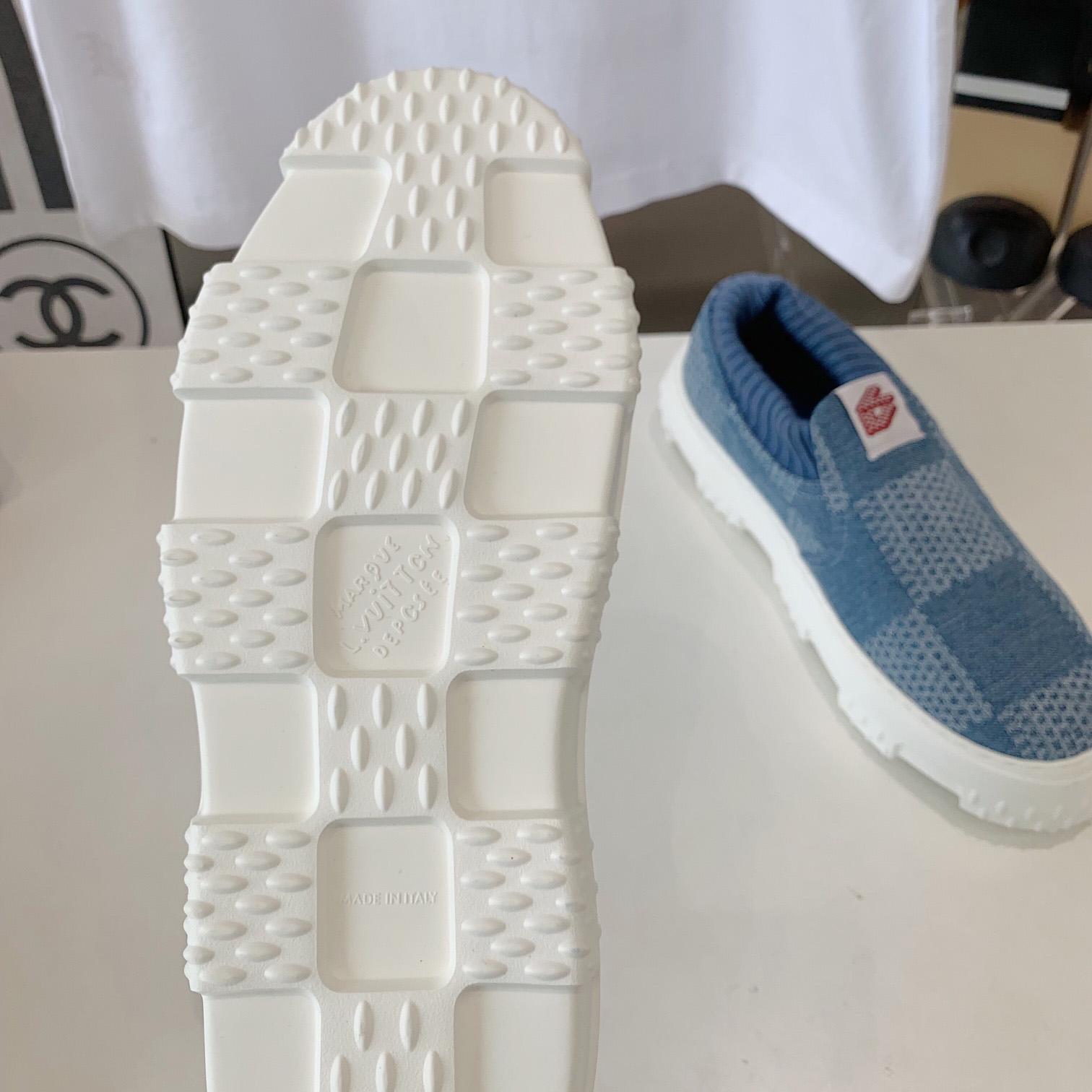 Louis Vuitton LV Space Lander Slip On     1ACVQ4 - DesignerGu