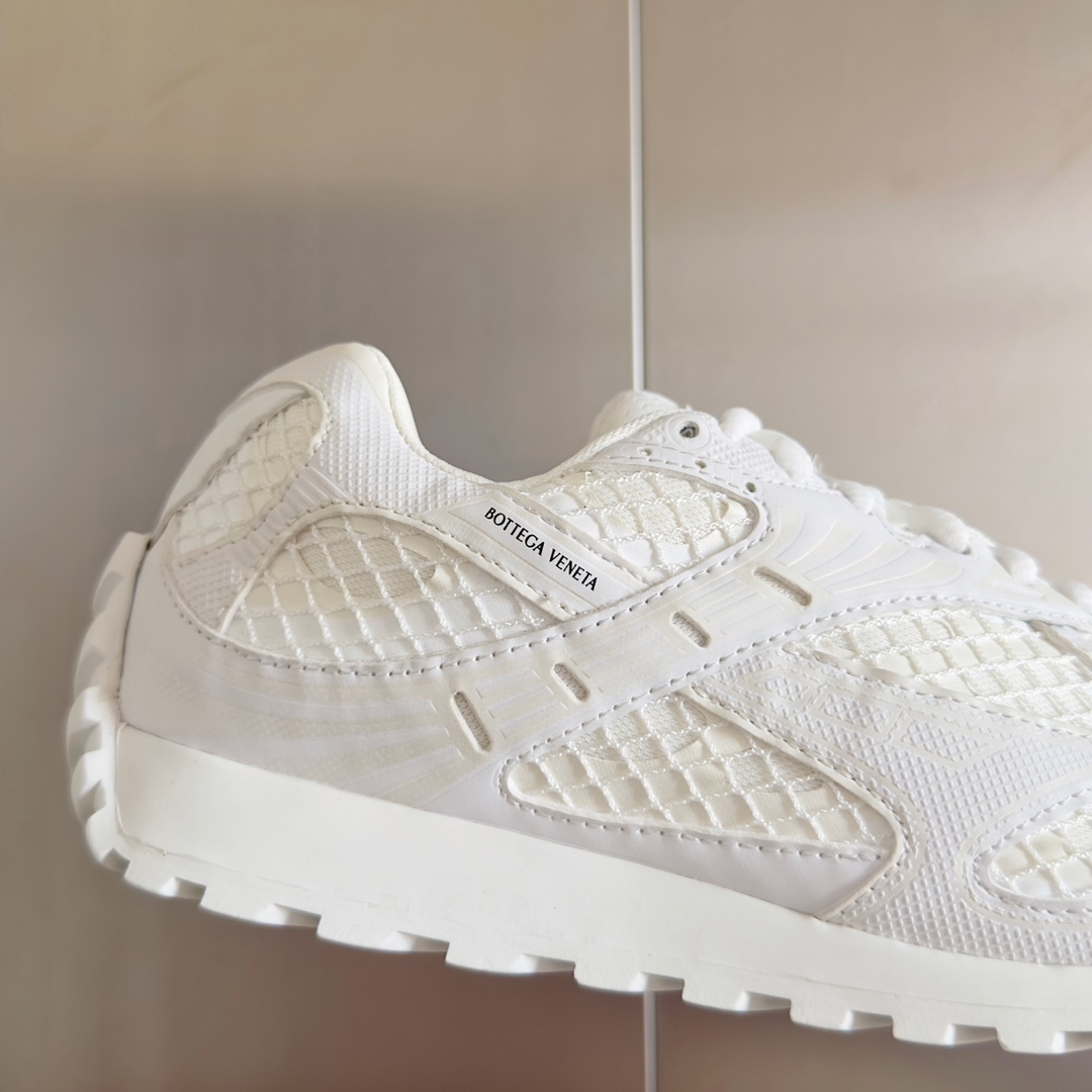 Bottega Veneta Orbit Sneaker - DesignerGu