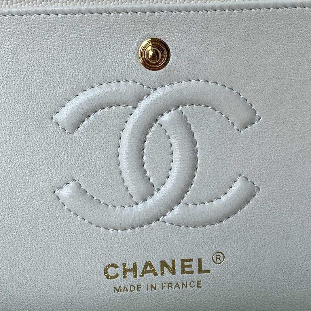 Chanel Flap Bag  23cm - DesignerGu