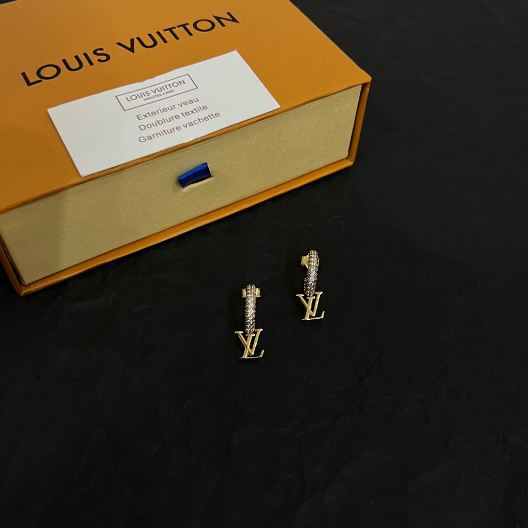 Louis Vuitton LV Iconic Earrings  M01732 - DesignerGu