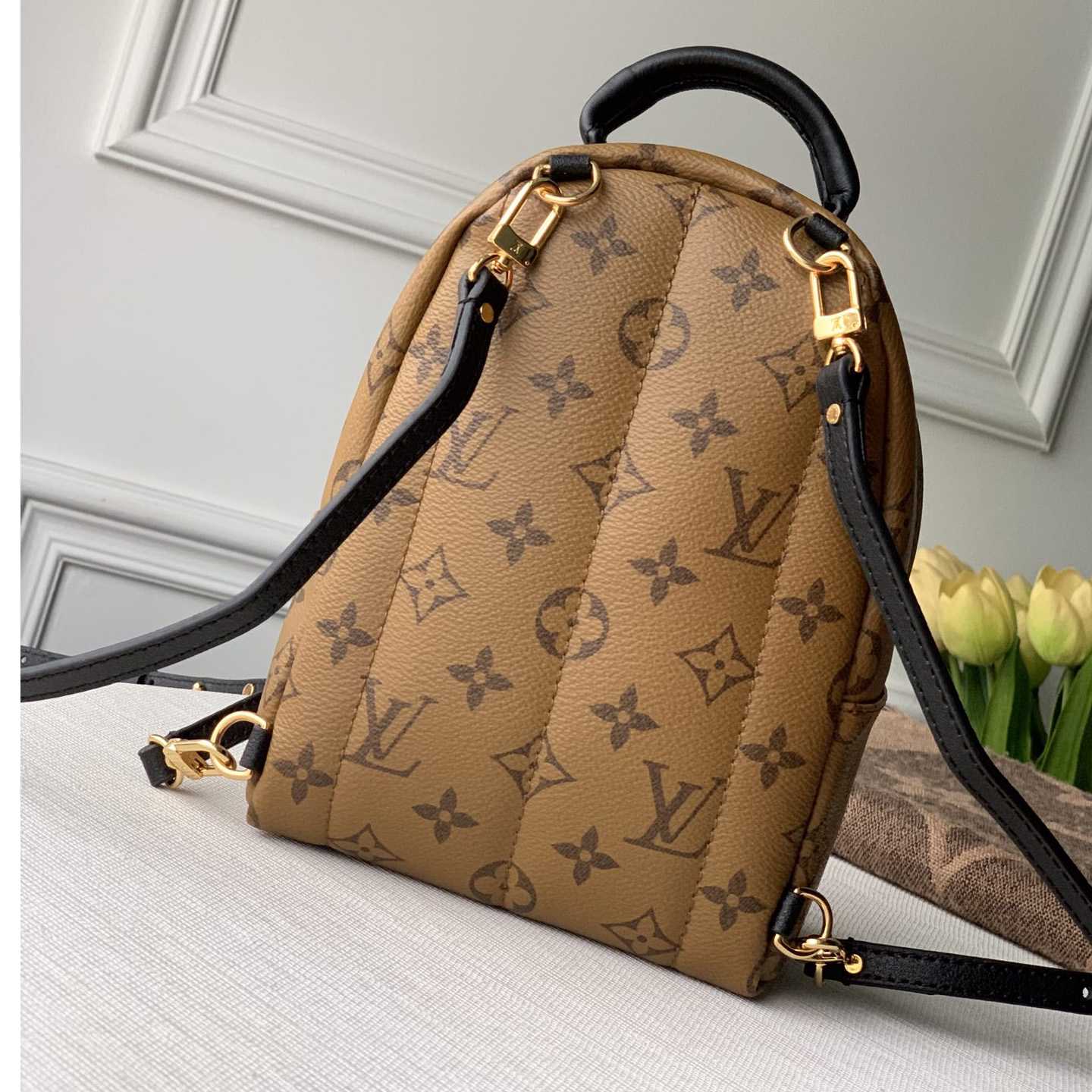 Louis Vuitton  Backpack   (17x22x10cm)  M44872 - DesignerGu