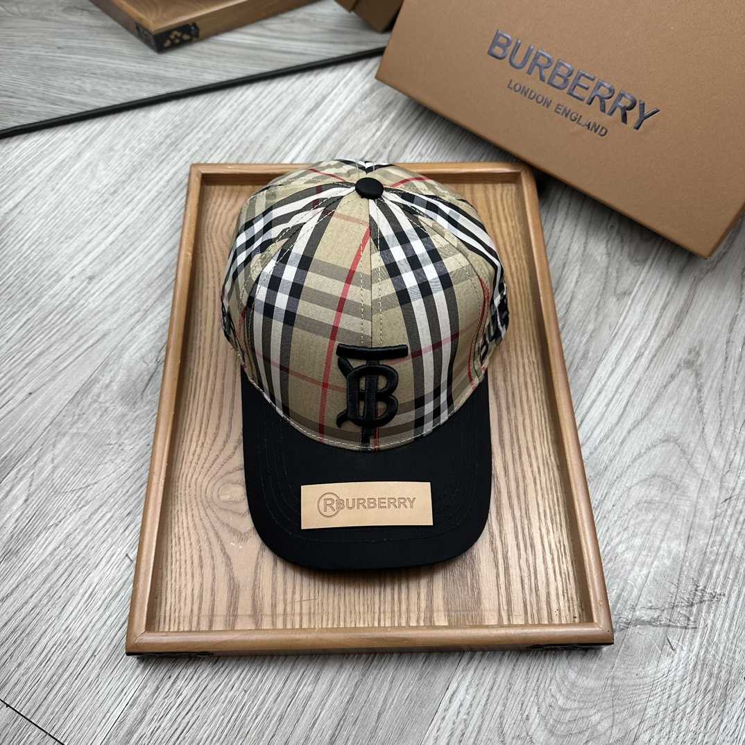 Burberry Baseball Cap - DesignerGu