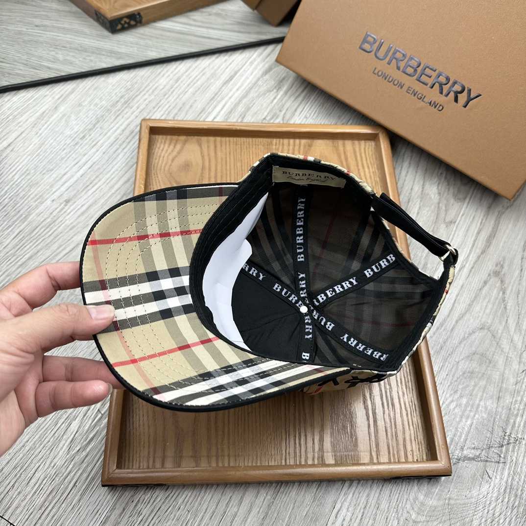 Burberry Baseball Cap - DesignerGu