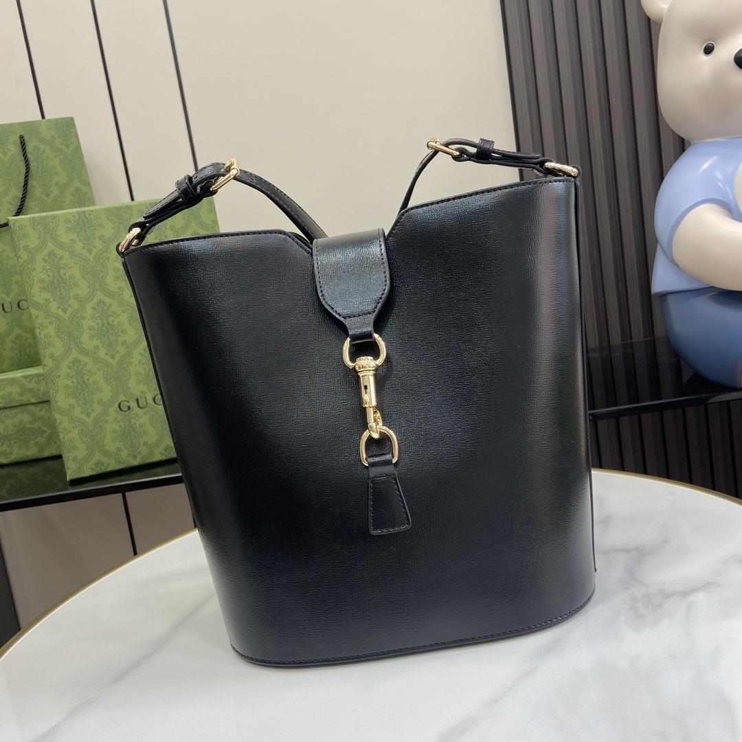 Gucci Medium Bucket Shoulder Bag - DesignerGu