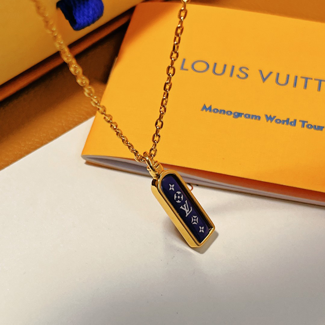 Louis Vuitton Les Gastons Vuitton Small Tag Pendant - DesignerGu