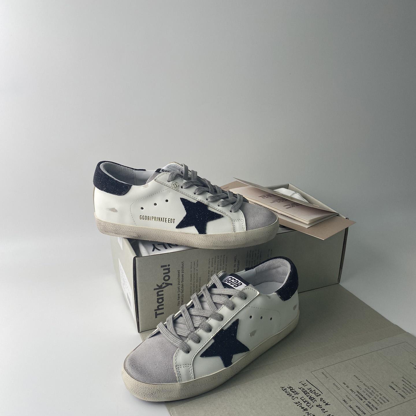 Golden Goose Sneakers - DesignerGu