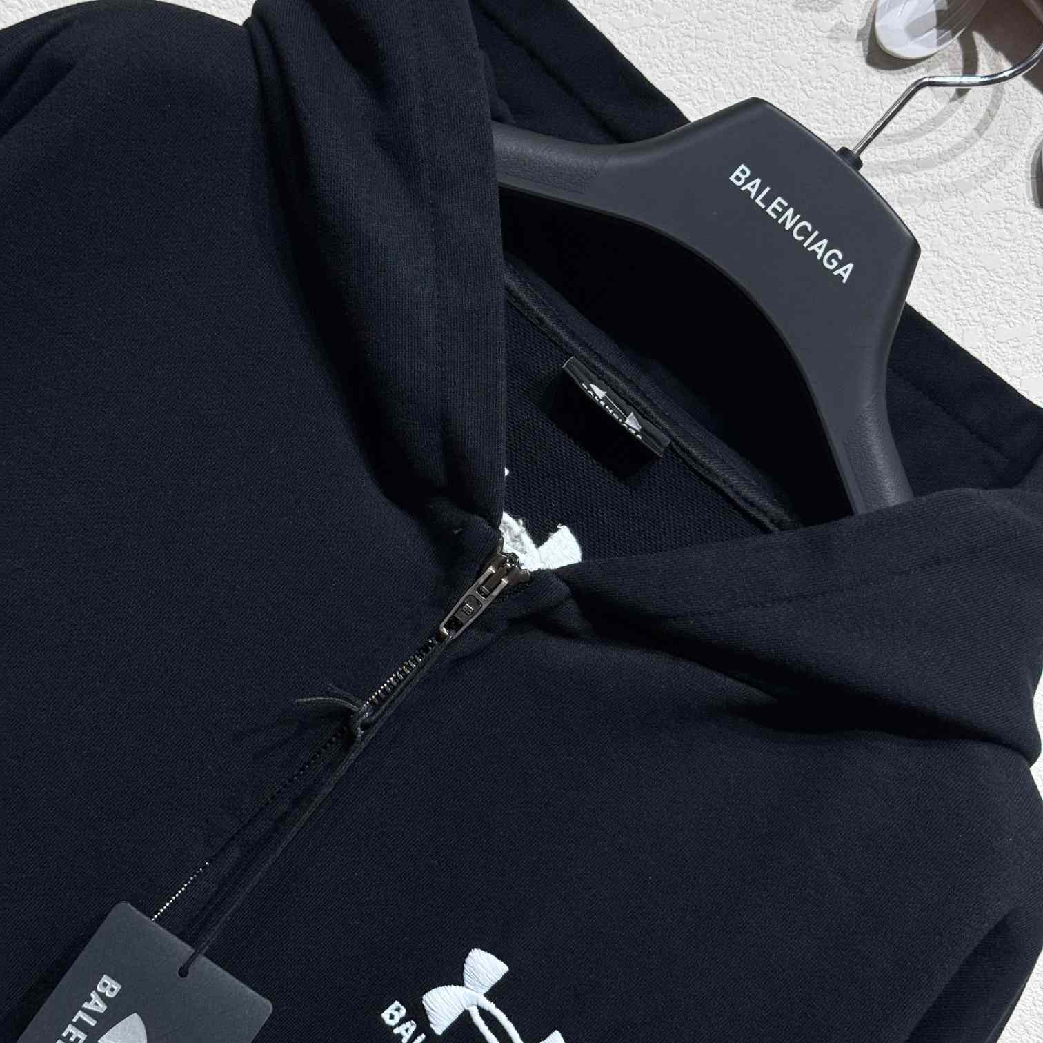 Balenciaga x Under Armour Zip-Up Hoodie Regular Fit - DesignerGu