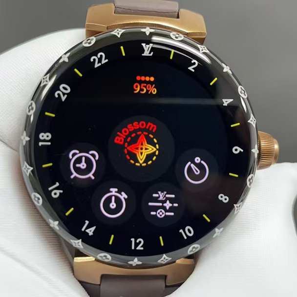 Louis Vuitton Tambour Horizon Light Up Connected Watch - DesignerGu