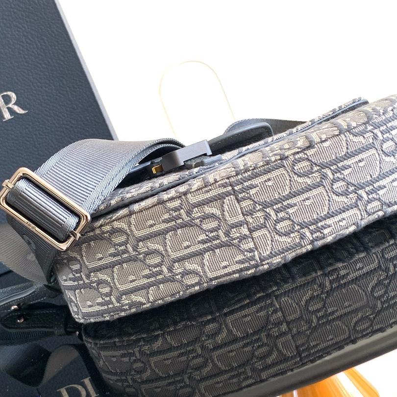 Dior Saddle Messenger Bag - DesignerGu