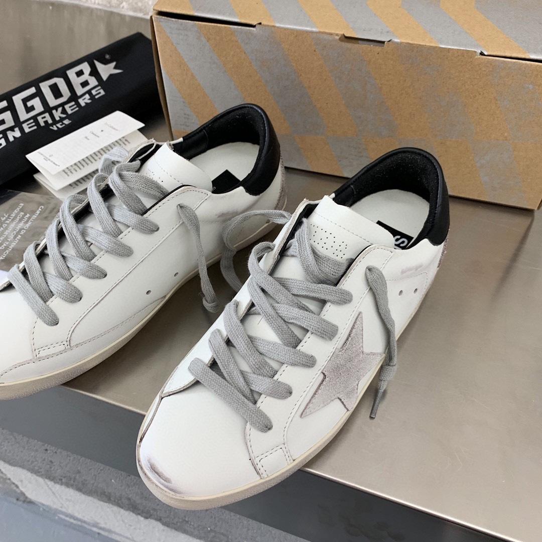 Golden Goose Sneakers - DesignerGu