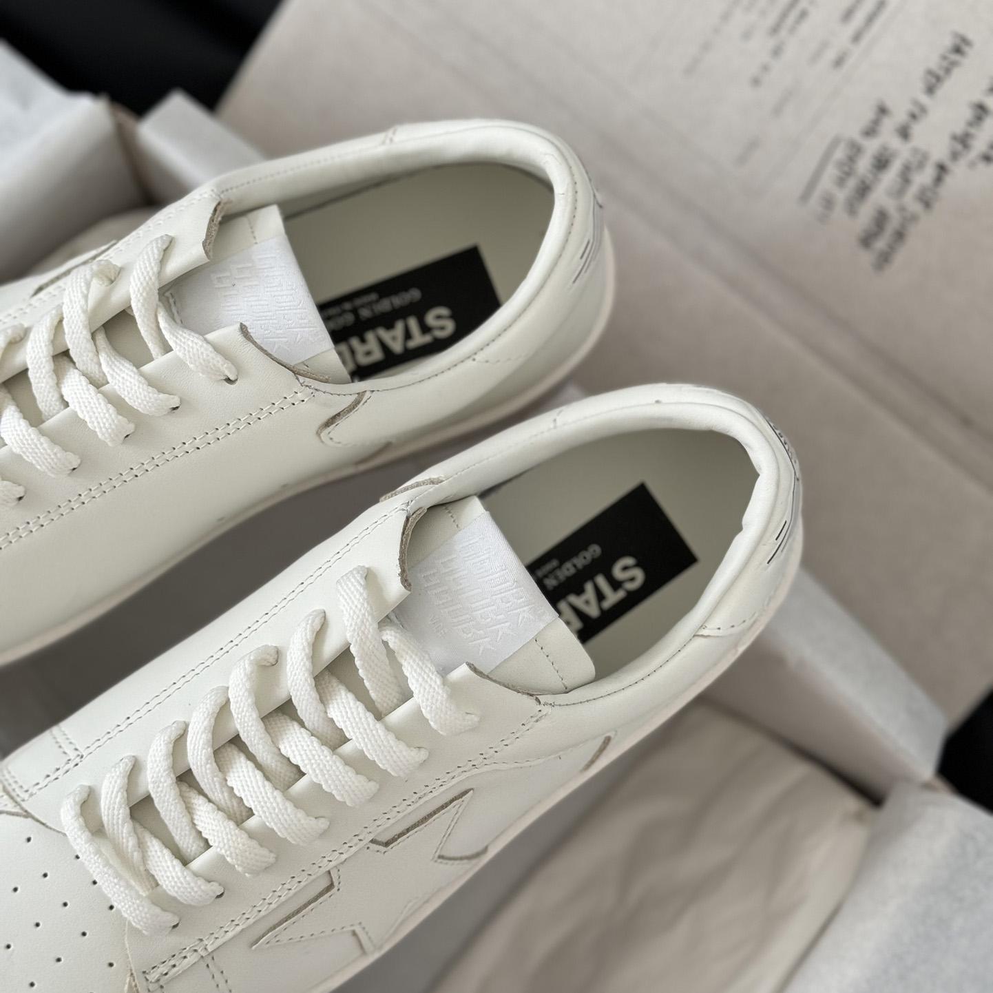 Golden Goose Sneakers - DesignerGu