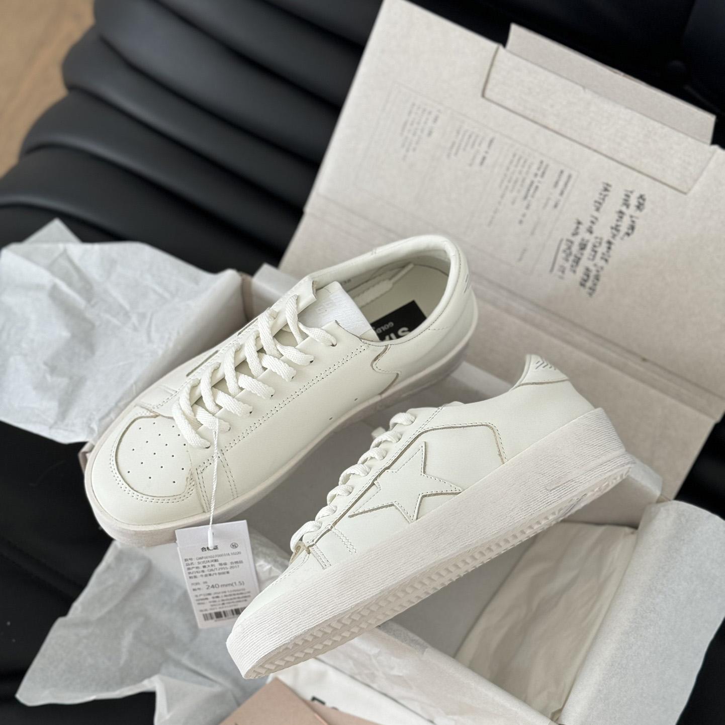 Golden Goose Sneakers - DesignerGu