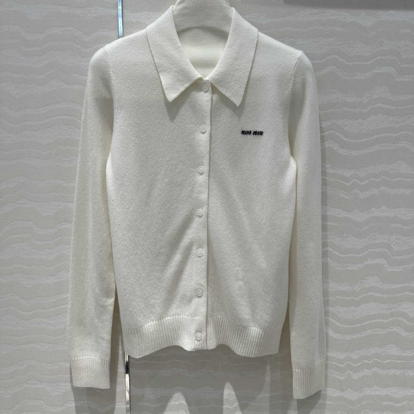 Miu Miu Cardigan - DesignerGu