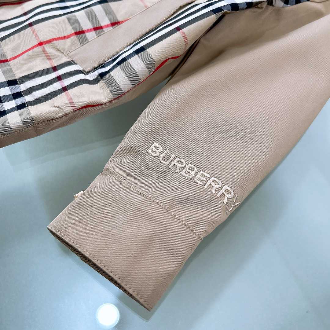 Burberry Kid's Jacket - DesignerGu