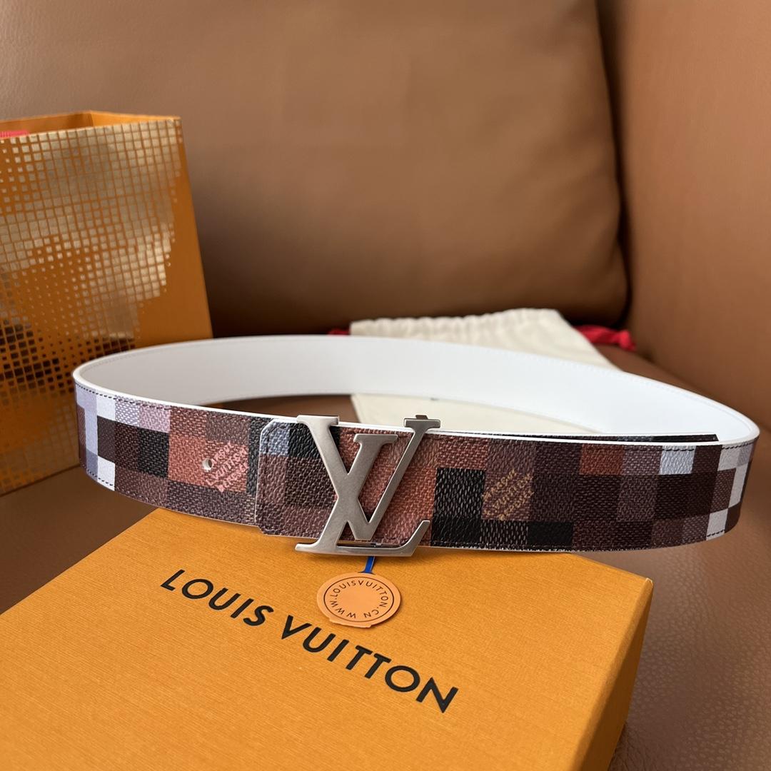 Louis Vuitton LV Initiales 40mm Reversible Belt - DesignerGu