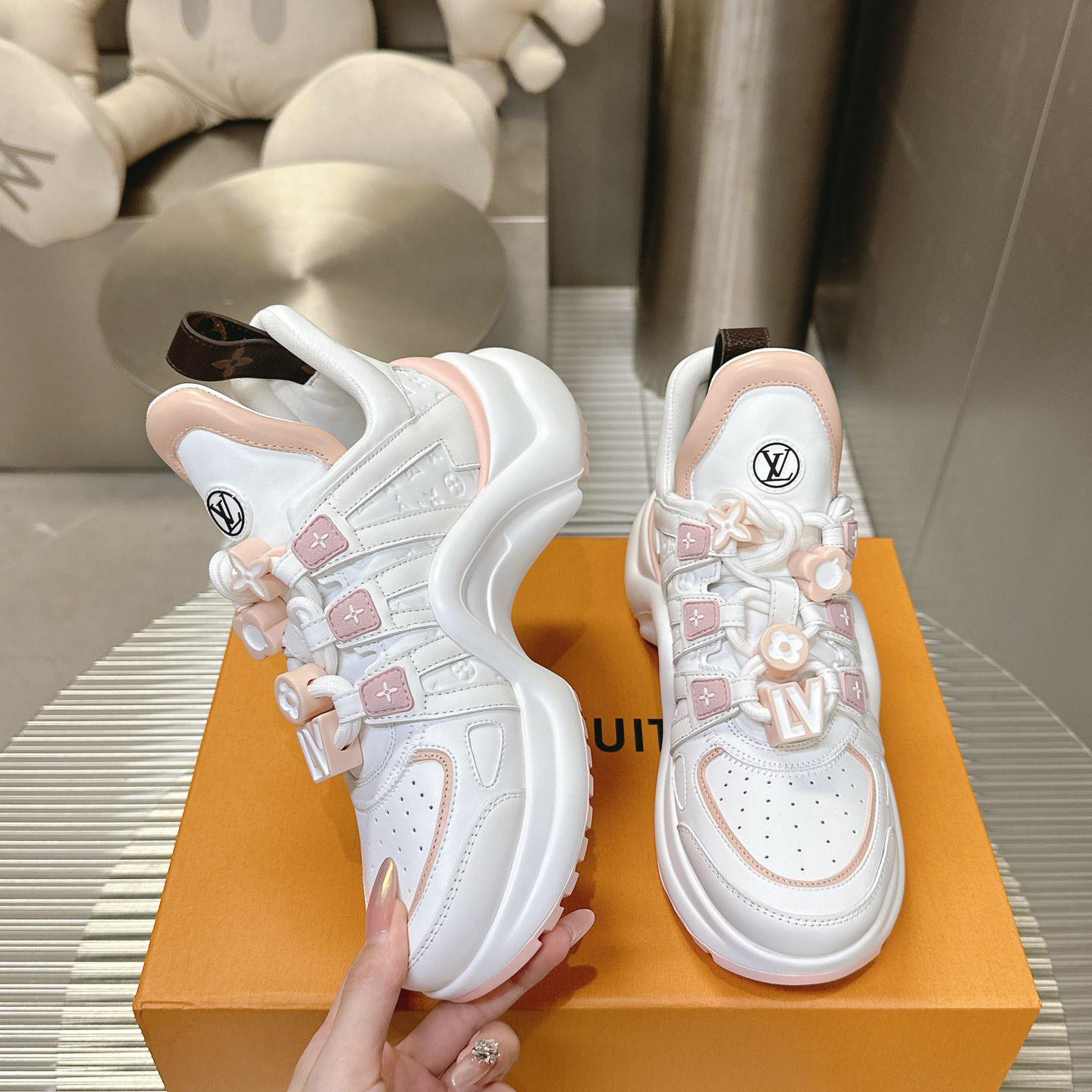 Louis Vuitton LV Archlight Sneaker   1AD28A - DesignerGu