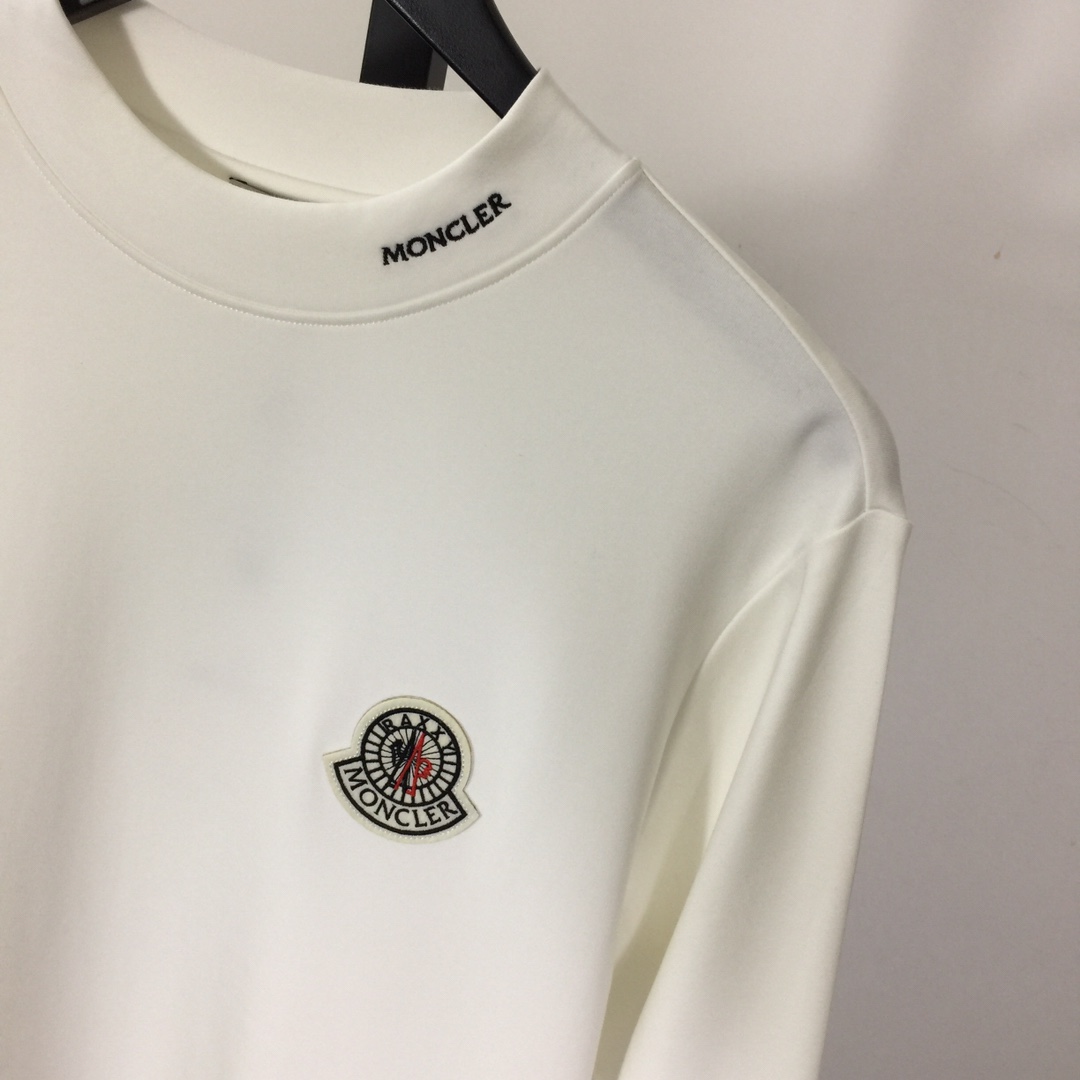 Moncler Long Sleeves - DesignerGu