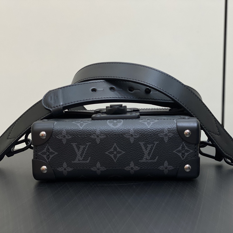 Louis Vuitton Soul Trunk   M11743 - DesignerGu