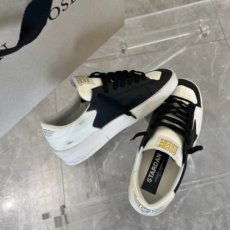 Golden Goose Sneakers - DesignerGu