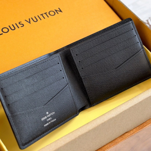 Louis Vuitton Marco Wallet  M62545 - DesignerGu