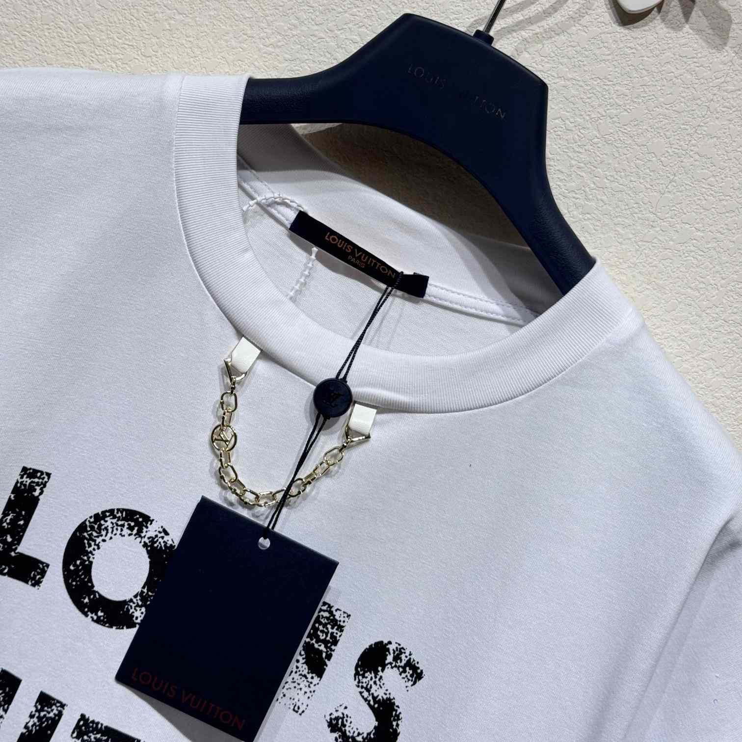 Louis Vuitton Print T-Shirt - DesignerGu