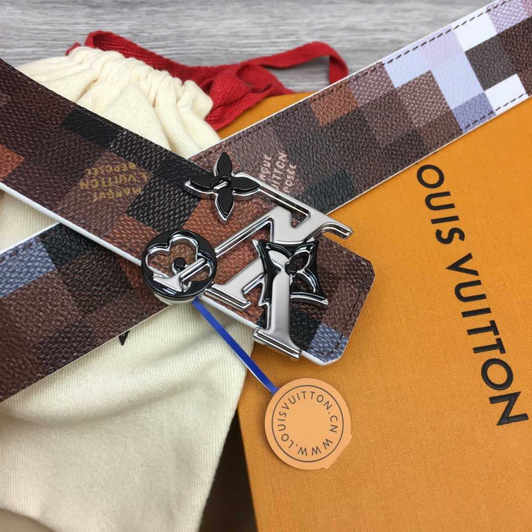 Louis Vuitton LV Initiales 40mm Reversible Belt - DesignerGu