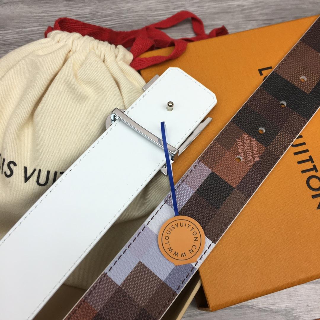 Louis Vuitton LV Initiales 40mm Reversible Belt - DesignerGu