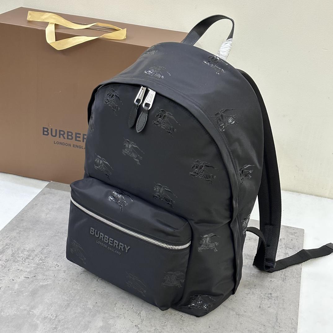 Burberry EKD Backpack - DesignerGu