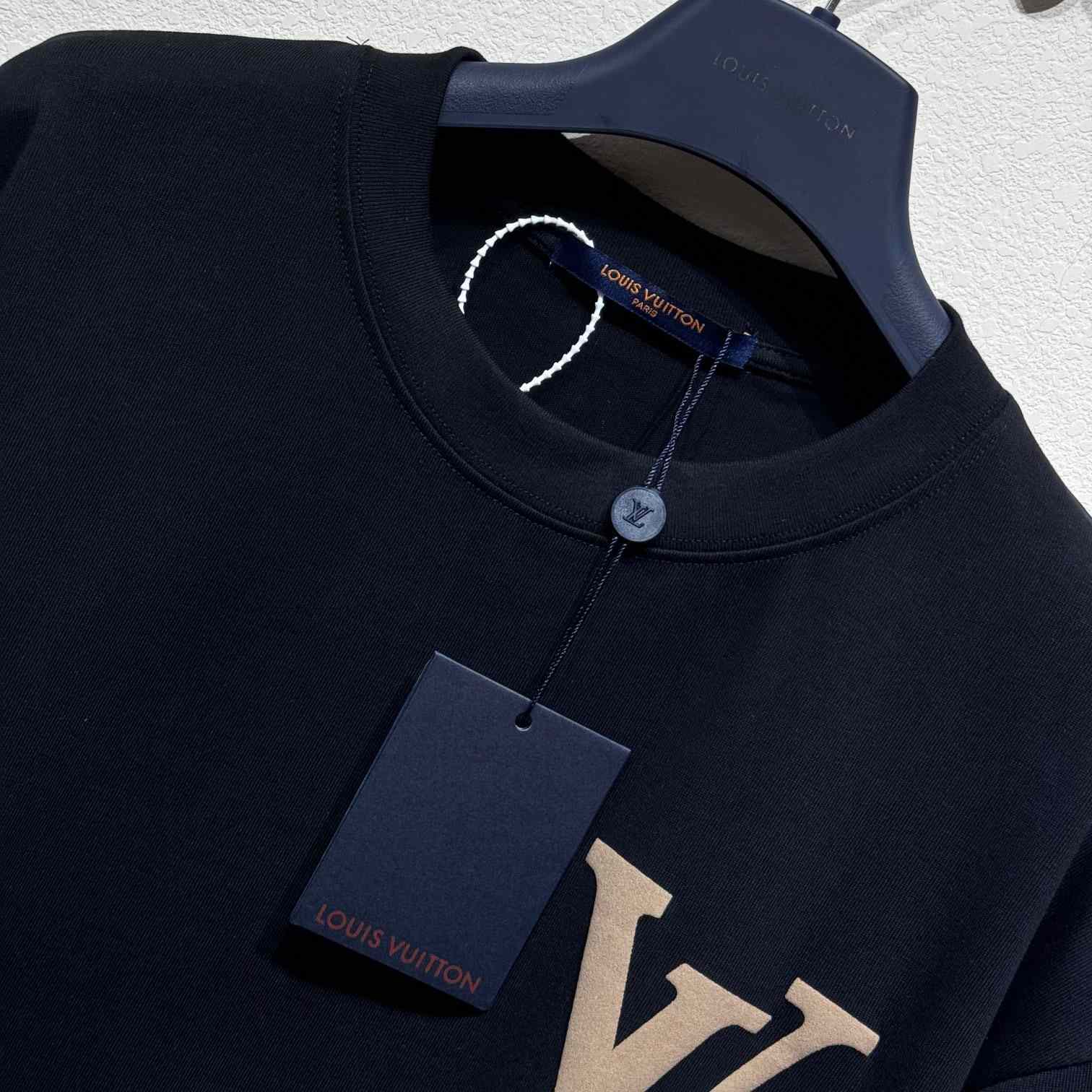 Louis Vuitton Cotton T-Shirt   - DesignerGu