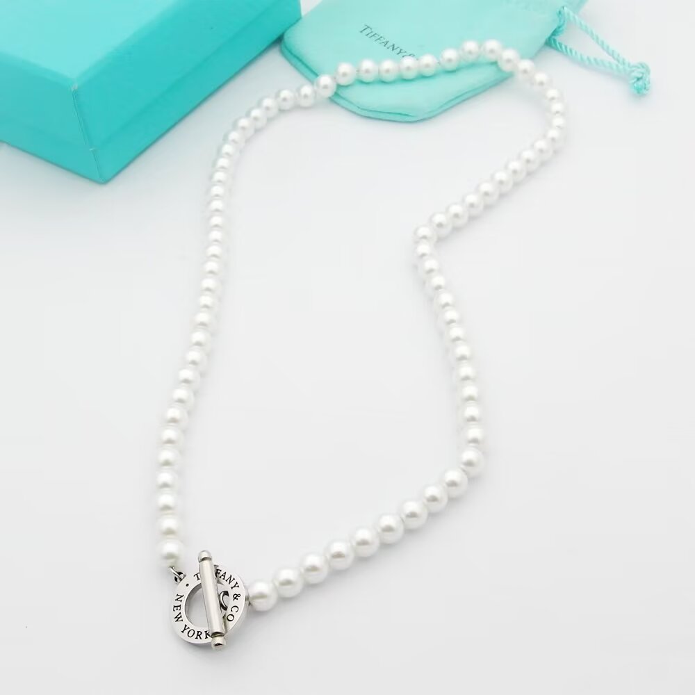 Tiffany & Co. Freshwater Pearl Toggle Necklace - DesignerGu