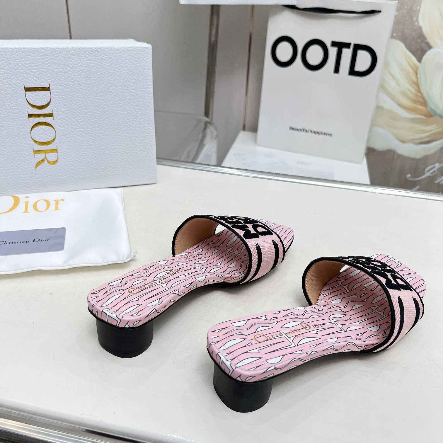 Dior Dway Heeled Slide - DesignerGu