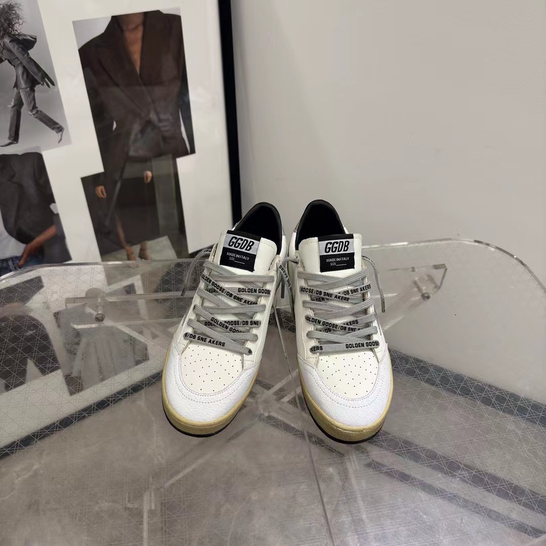 Golden Goose Sneakers - DesignerGu