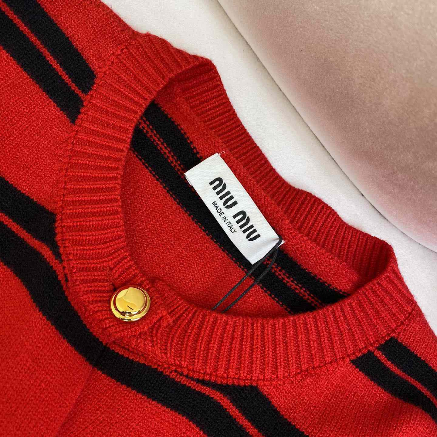 Miu Miu Shetland Knit Cardigan - DesignerGu