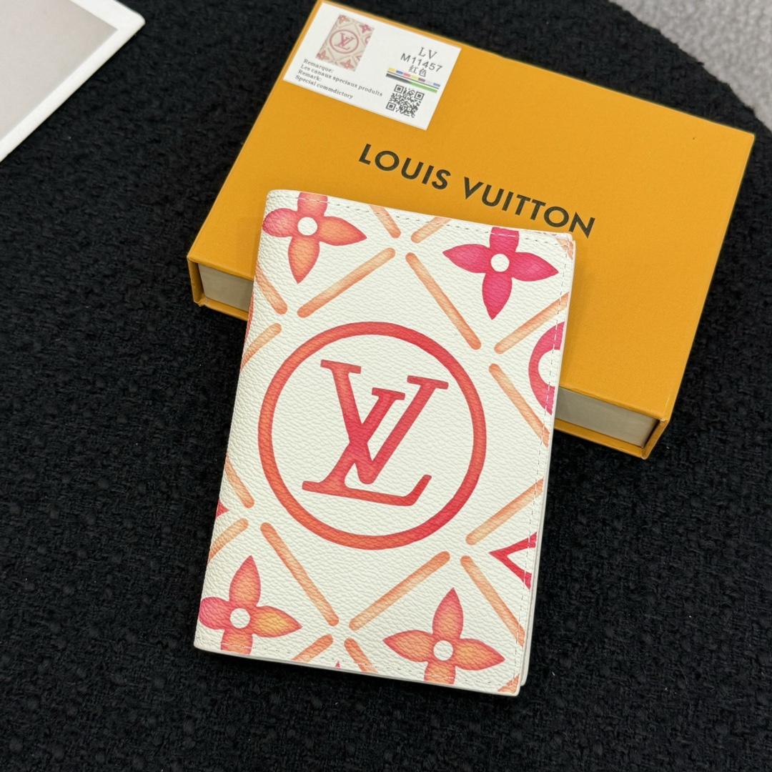 Louis Vuitton Passport Cover   M11457 - DesignerGu