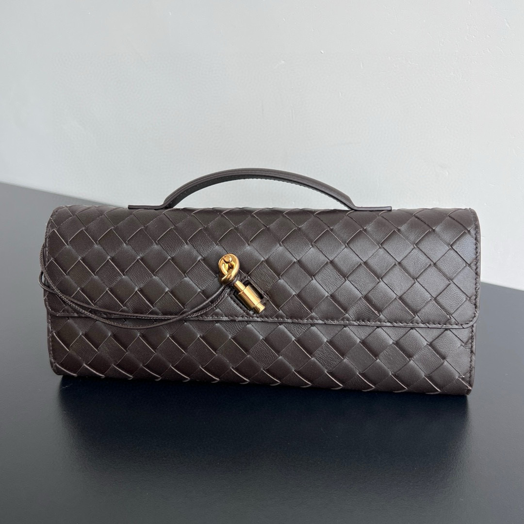 Bottega Veneta Long Clutch Andiamo With Handle - DesignerGu