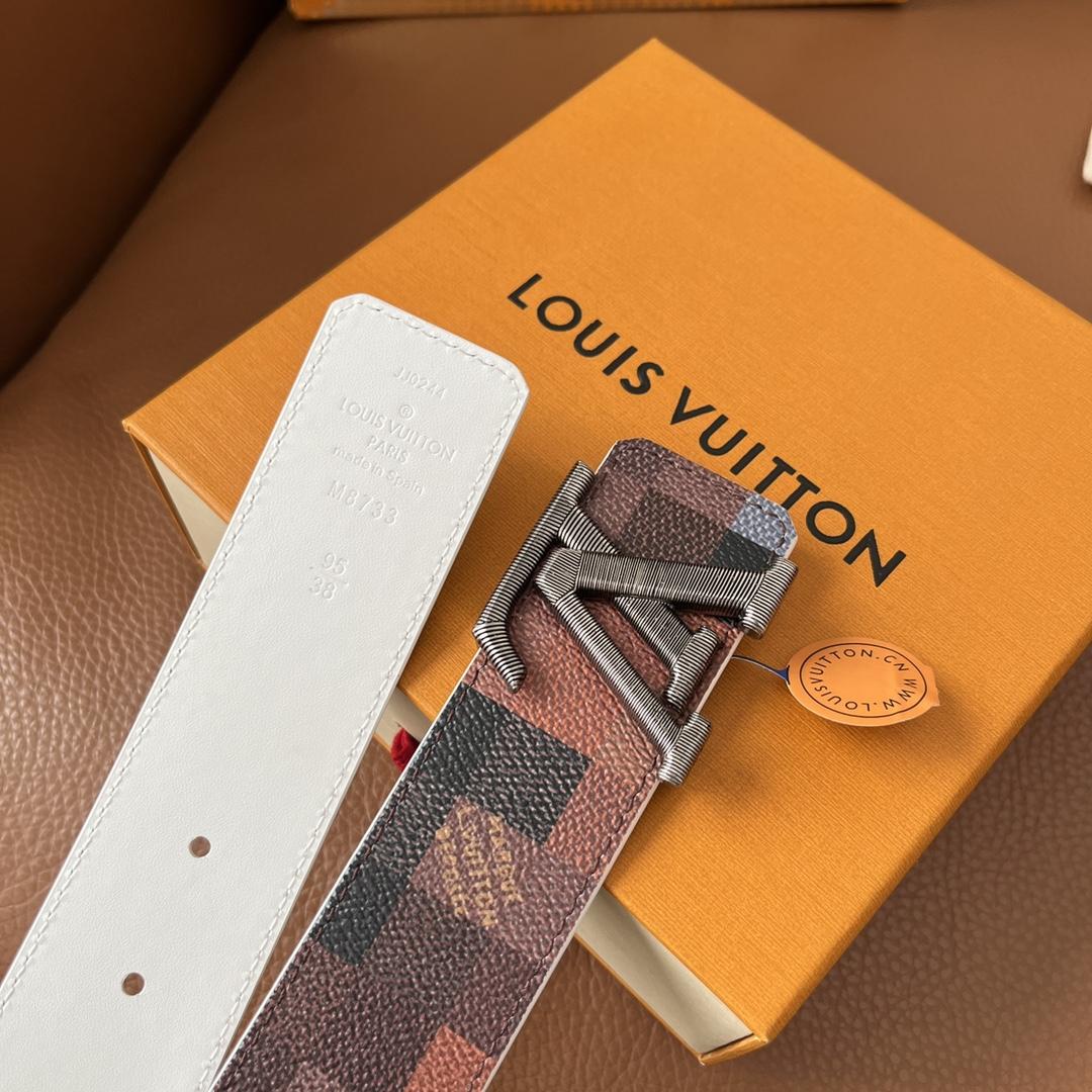 Louis Vuitton LV Initiales 40mm Reversible Belt - DesignerGu