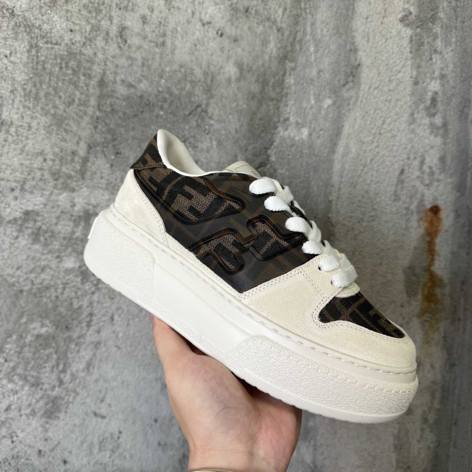 Fendi Match Canvas And White Suede Platform Low-tops - DesignerGu