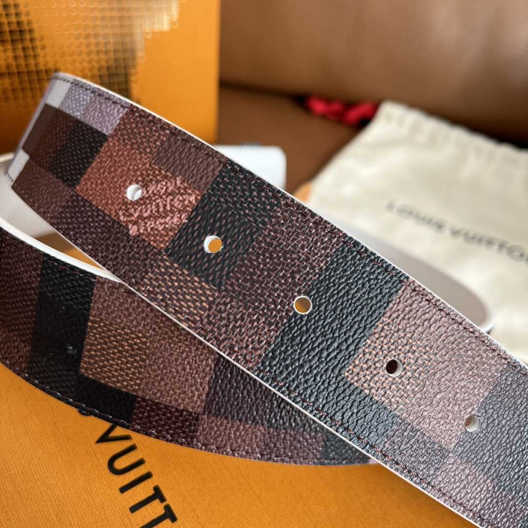 Louis Vuitton LV Initiales 40mm Reversible Belt - DesignerGu