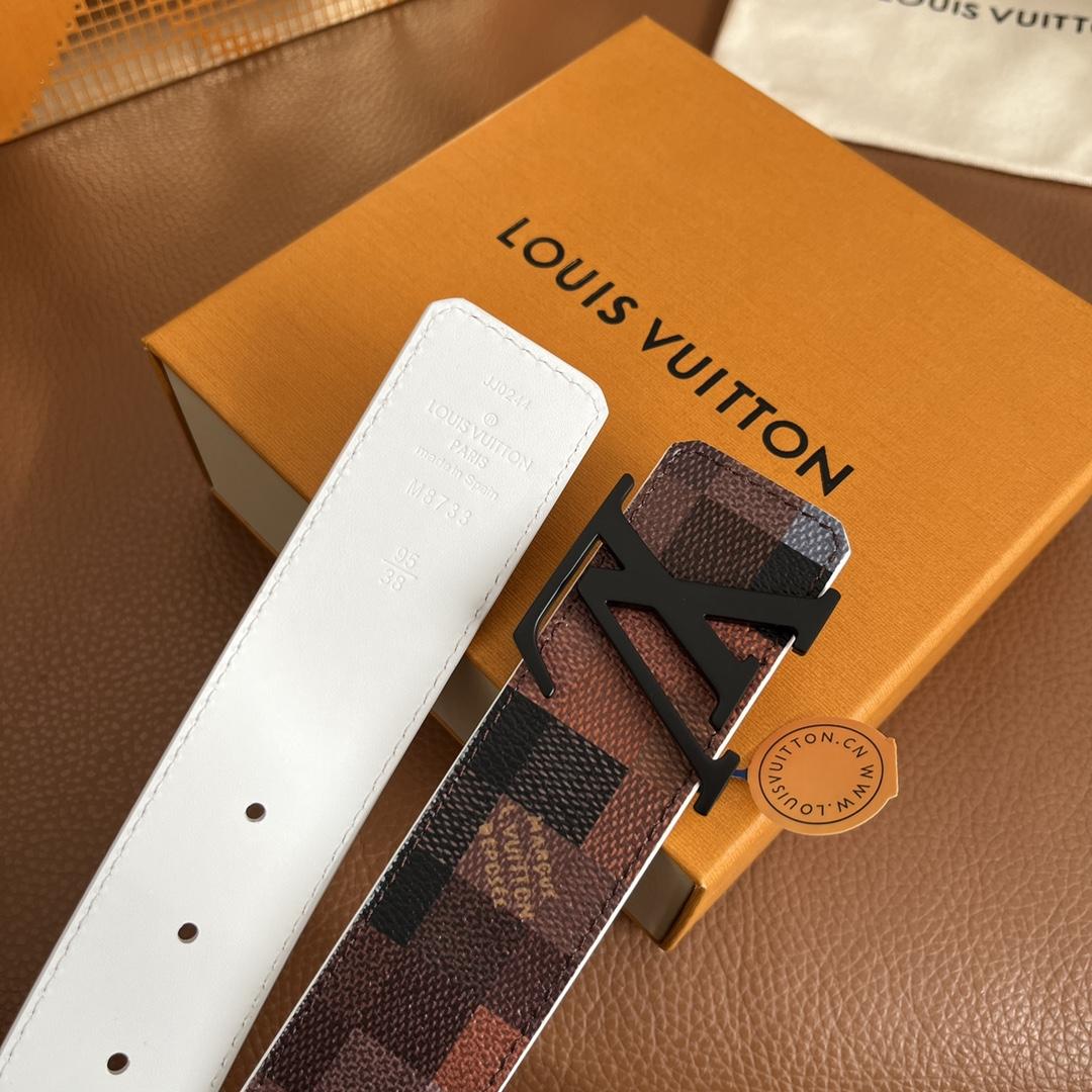 Louis Vuitton LV Initiales 40mm Reversible Belt - DesignerGu