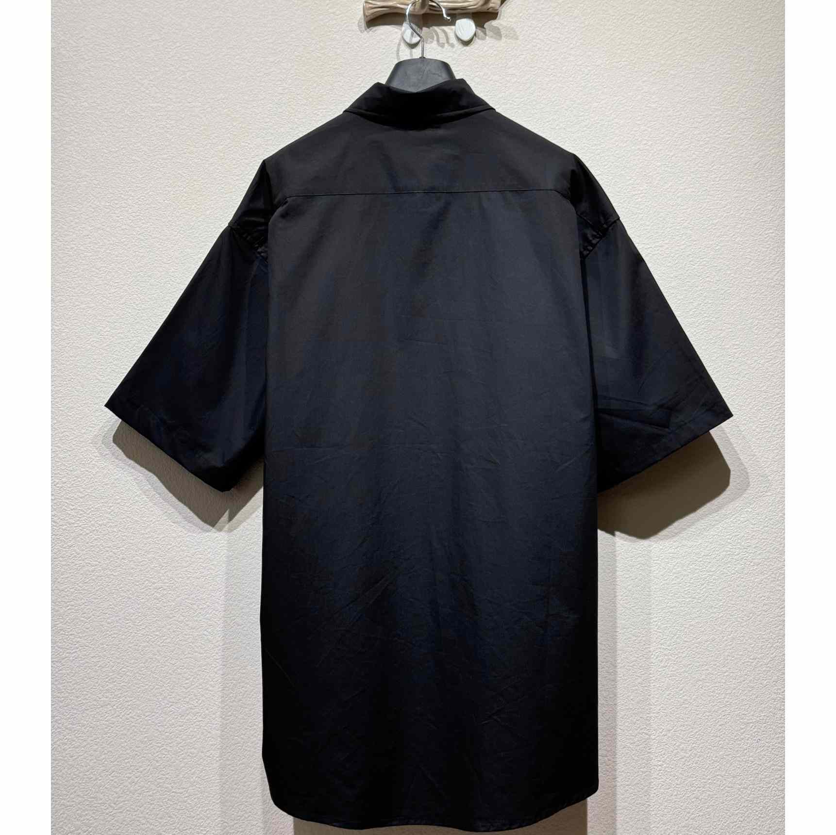 Balenciaga Loop Sports Icon Large Fit Shirt In Black - DesignerGu