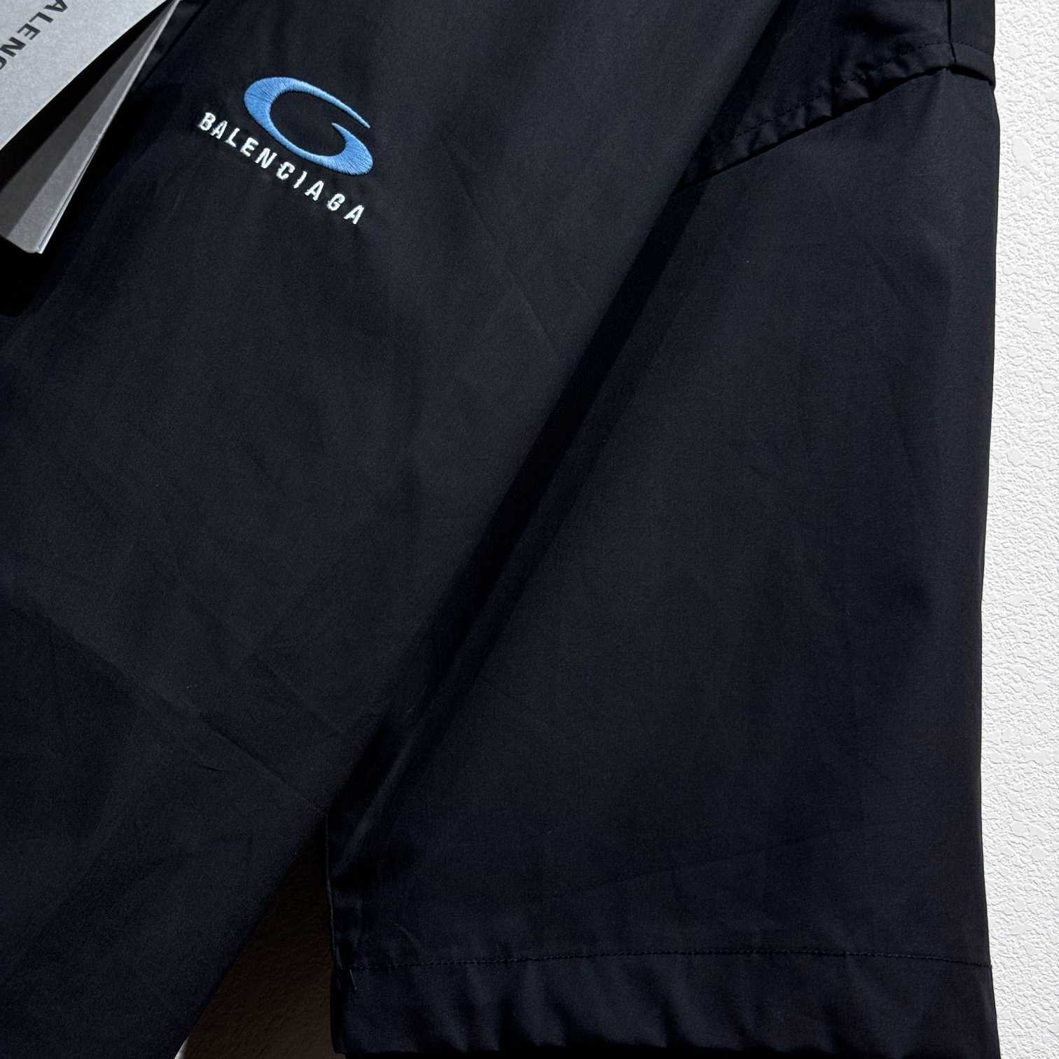 Balenciaga Loop Sports Icon Large Fit Shirt In Black - DesignerGu