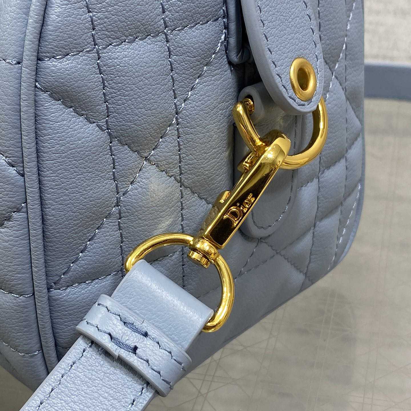 Dior Groove 20 Bag - DesignerGu