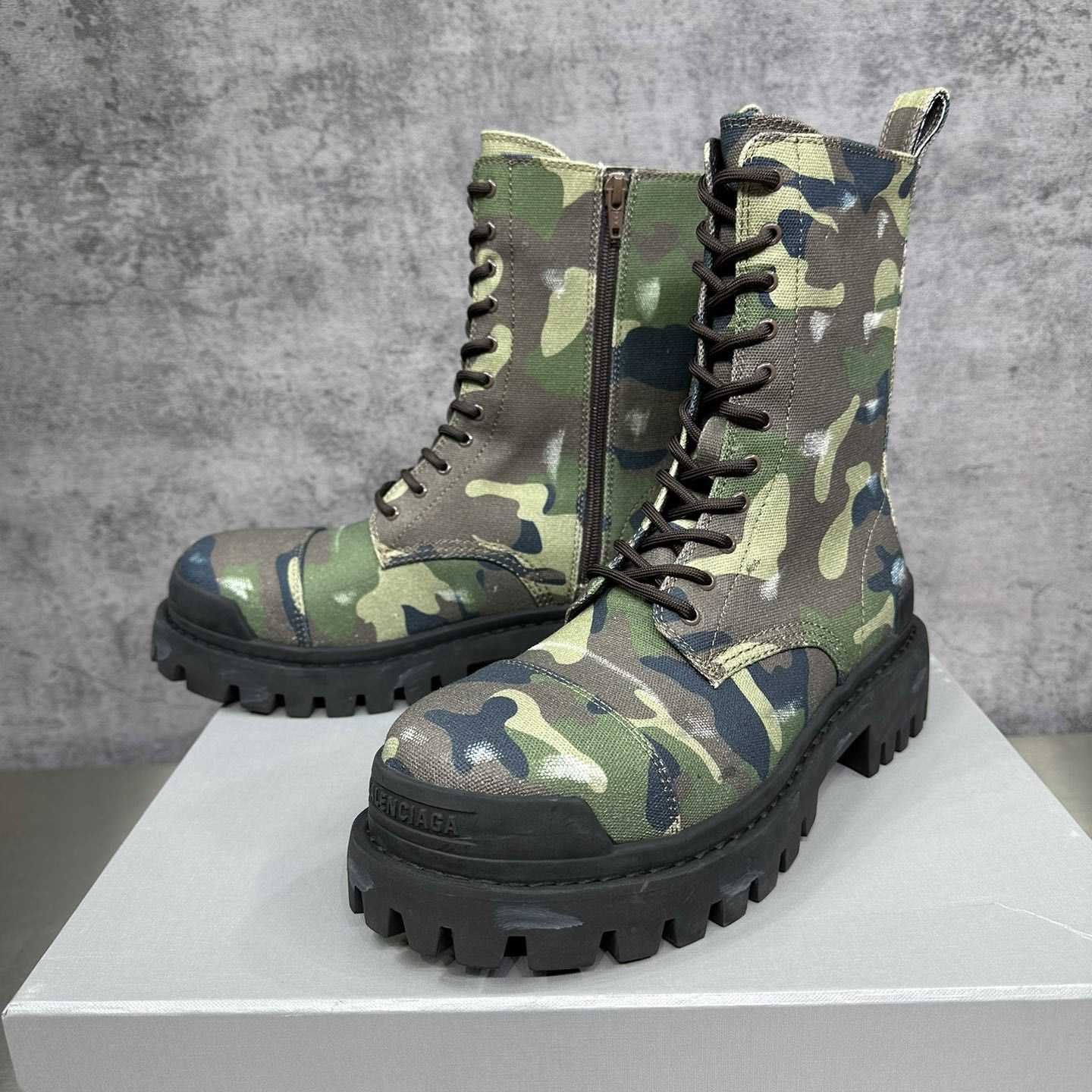 Balenciaga Strike 20mm Boot In Dark Green Camo Print On Canvas - DesignerGu