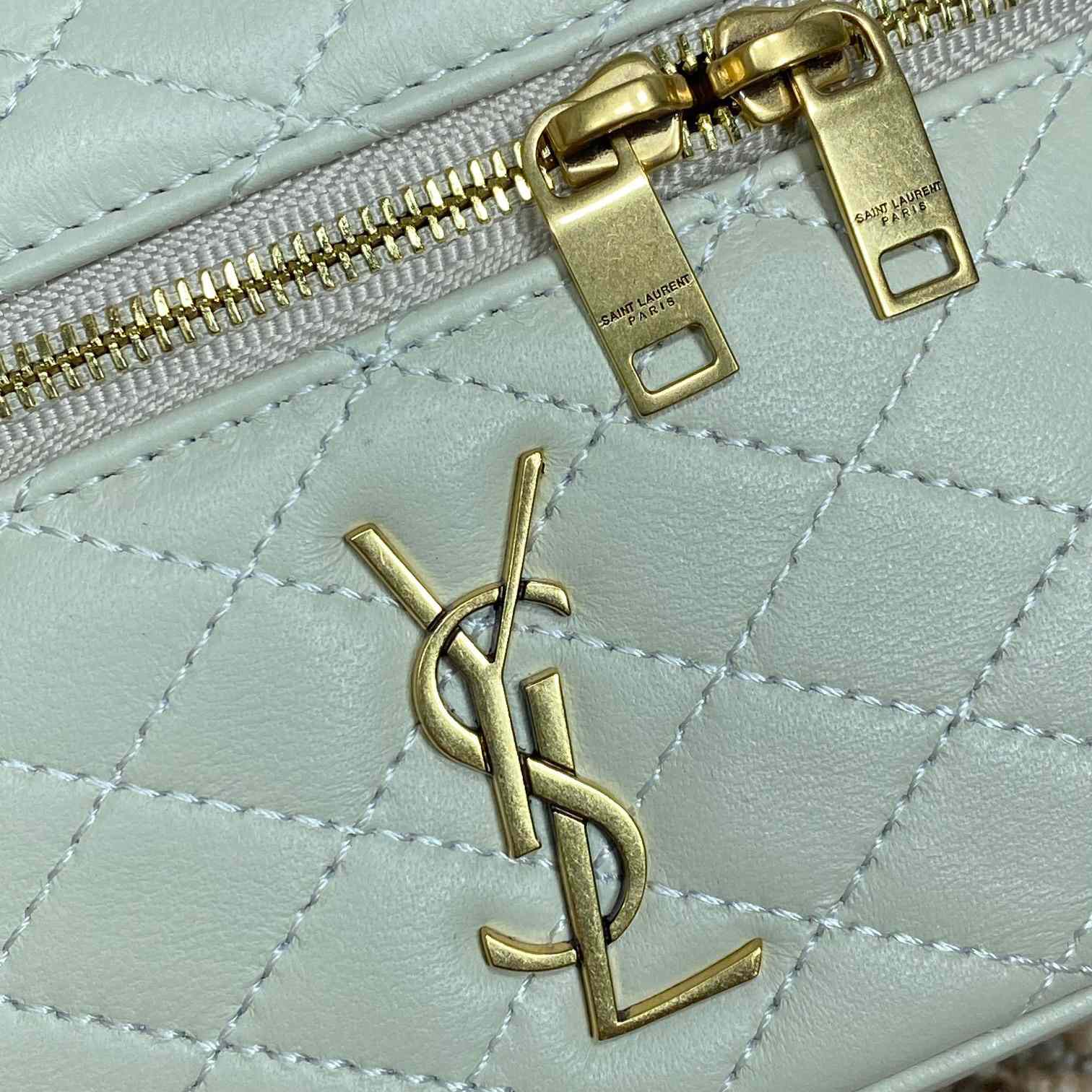 Saint Laurent Gaby Vanity Bag In Lambskin - DesignerGu