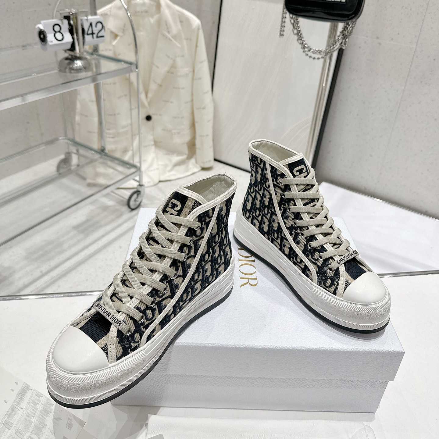 Dior Walk'n'Dior Platform Sneaker - DesignerGu